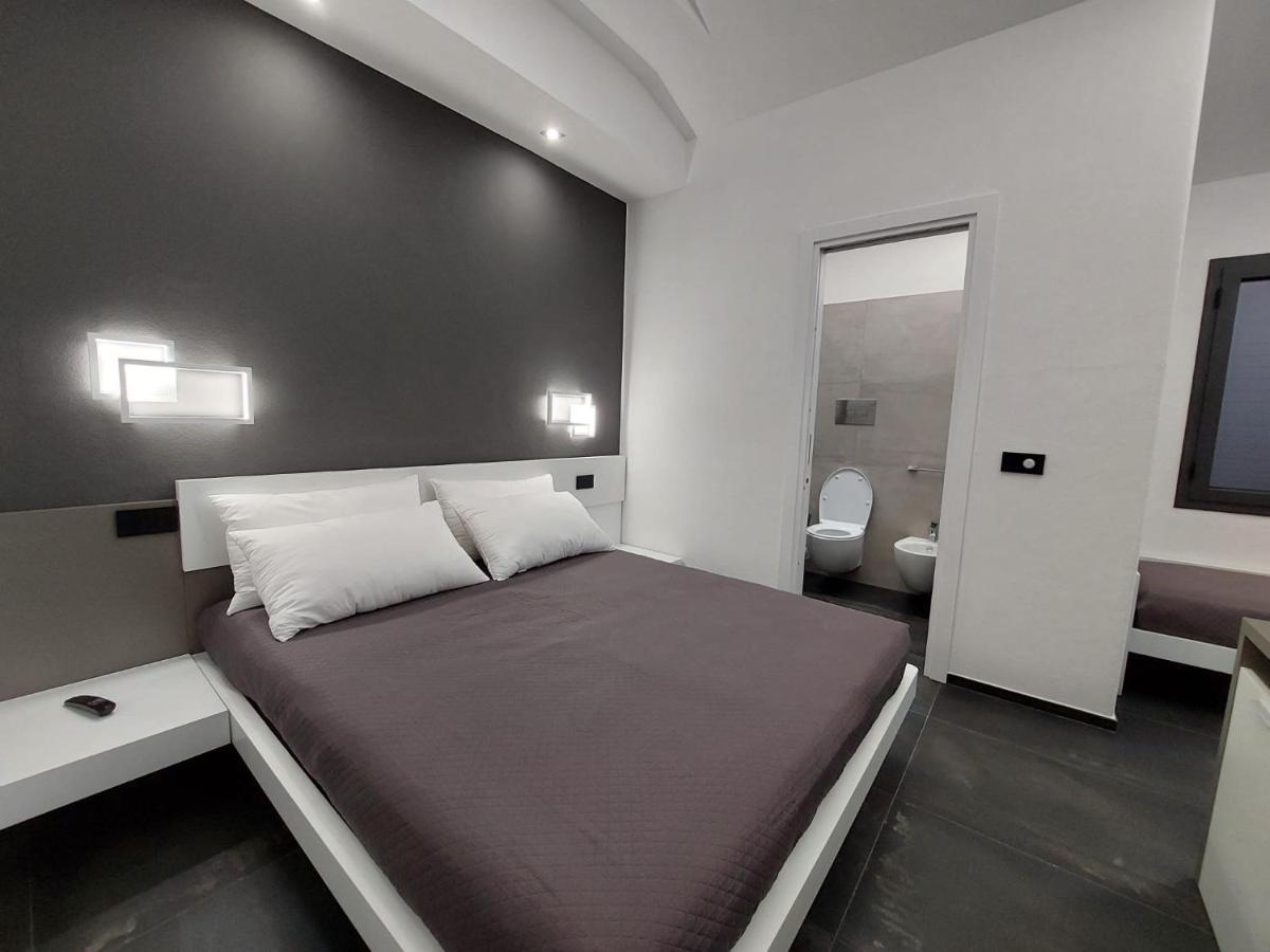 Incantos Charme B&B Тортолі Екстер'єр фото