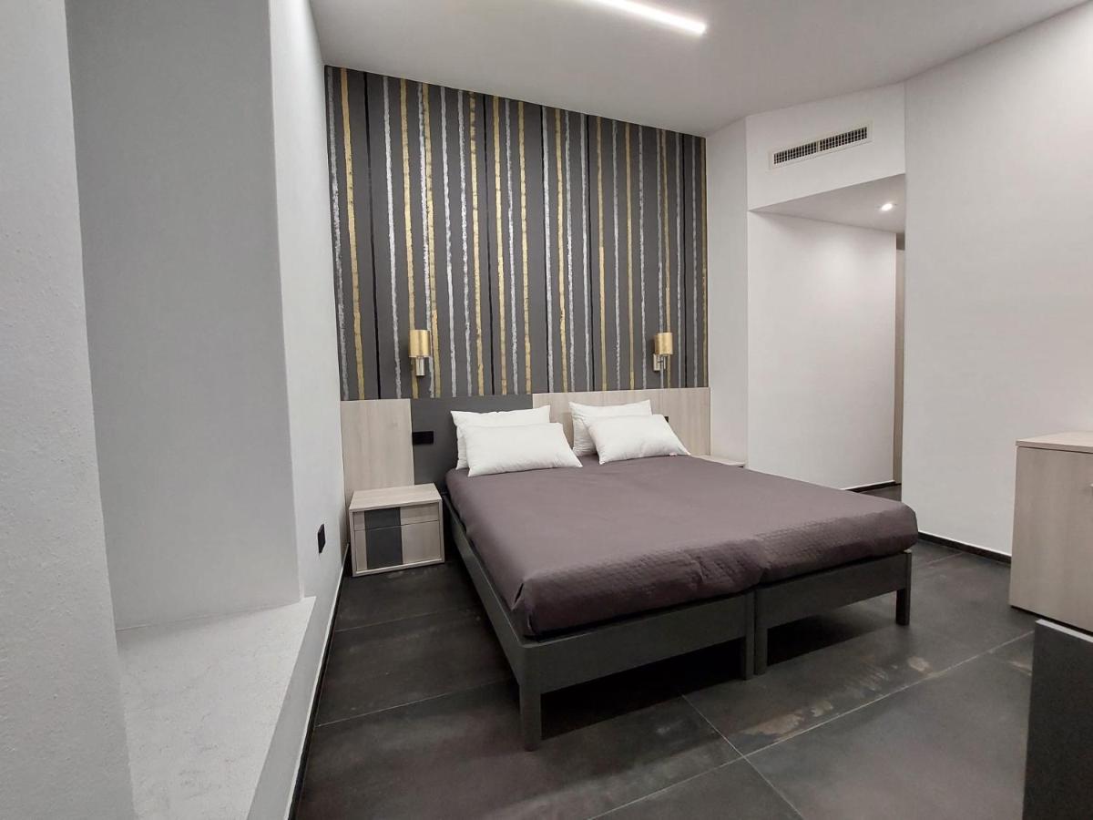 Incantos Charme B&B Тортолі Екстер'єр фото