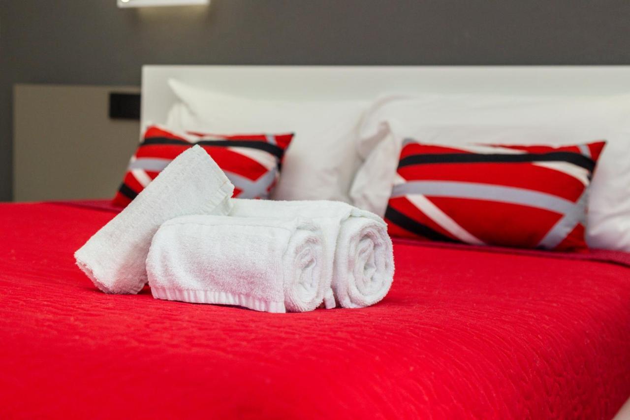 Incantos Charme B&B Тортолі Екстер'єр фото