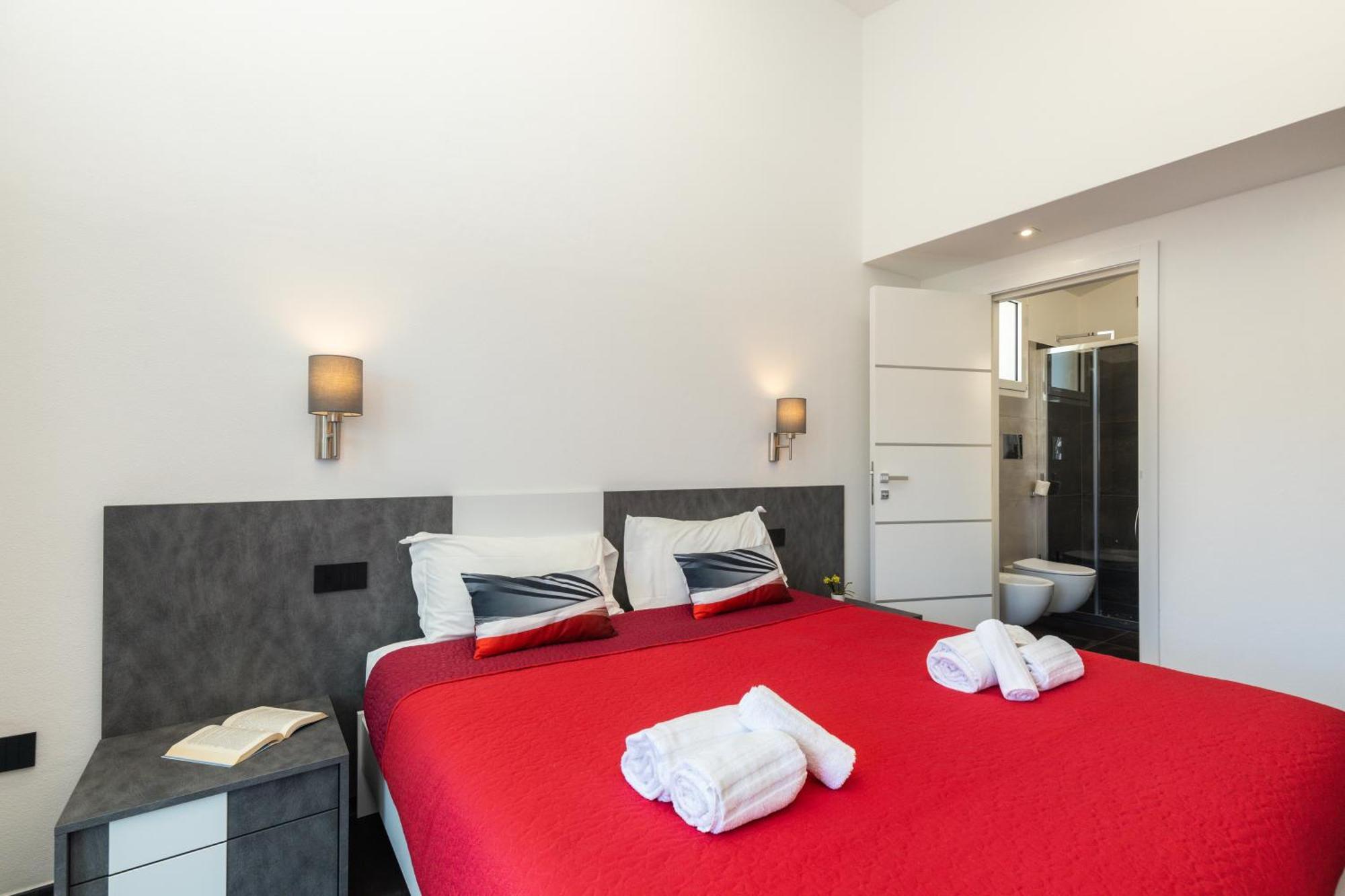 Incantos Charme B&B Тортолі Екстер'єр фото
